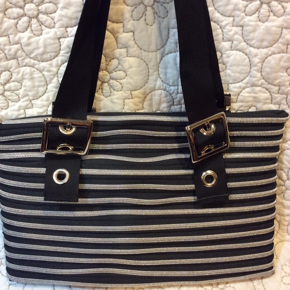 BAM zipper bag - Picture 4 of 6